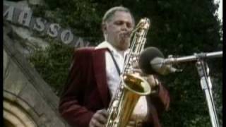Dexter Gordon live:  "Cheesecake"