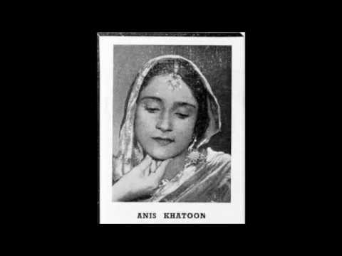 वो कब के आए भी (1942) — वीडियो थंबनेल