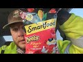 Review Smartfood Cheetos Flamin Hot Popcorn