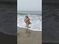 കടയിൽ വച്ച് തുള്ളികളിച്ചു ഡാൻസ് കളിച