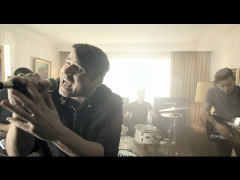 Silverstein - A Midwestern State Of Emergency (Official Music Video)