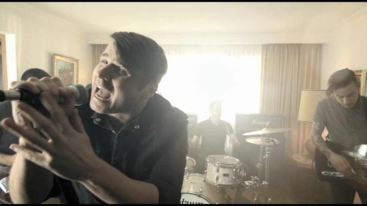 Silverstein — A Midwestern State Of Emergency