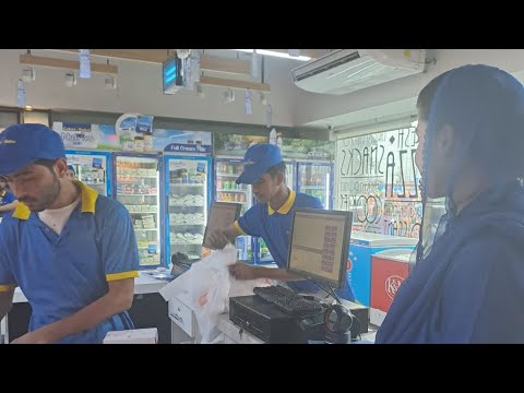 Maryam Nawaz raid on Cakes and bakes bakery! CM Punjab Maryam Nawaz