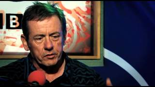 Watch Luka Bloom Singing Heart Man on BBC Radio Ulster