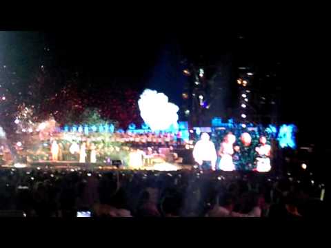 Grand Finalle - Teatro Del Silenzio 2015 Bocelli