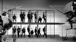 Jailhouse Rock ( Jailhouse Rock )