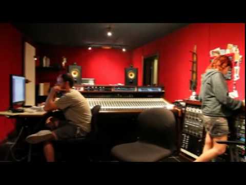 Mixing at Electrical Audio - Flagelo