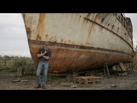 I Bought Frank Sinatra&rsquo;s Abandoned Yacht