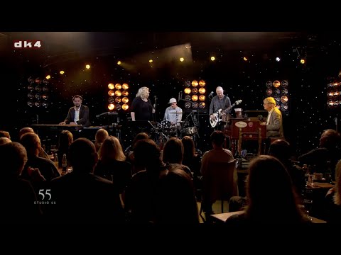 Dan Rasmussen plays Maruszczyk basses