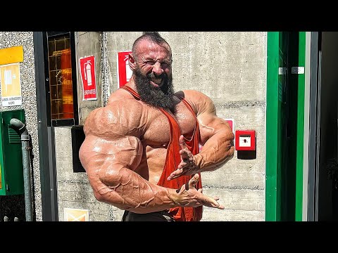 THE GREATEST MASS MONSTER PHYSIQUE IN ITALY - Fabio Romagnolo