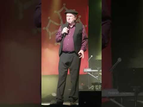 The story of Nadau during a concert!!