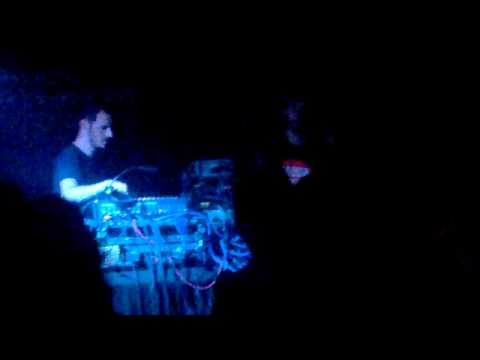 Roots Raid ft. Mighty Cricket @ Lille