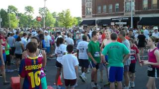 preview picture of video 'Pre-Race Activities  University City Memorial Day 10K & 5 K Run'