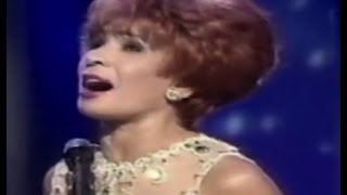 Shirley Bassey - I Want To Know What Love Is (1996 TV Special)