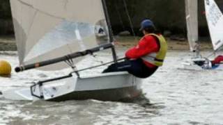 preview picture of video 'Phantom Dinghy Sailing Upwind'