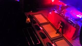 L.O.V.E.L.I.F.E Atmosphere