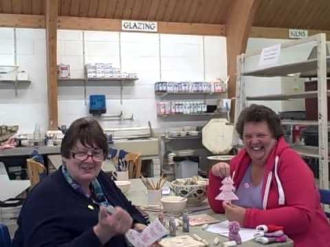 The Giggly Grannies visit Chessell Pottery