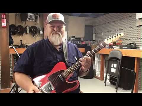 Guitar Gavel Lick Of The Week with Keith Amyx- Arpeggiating through an E chord