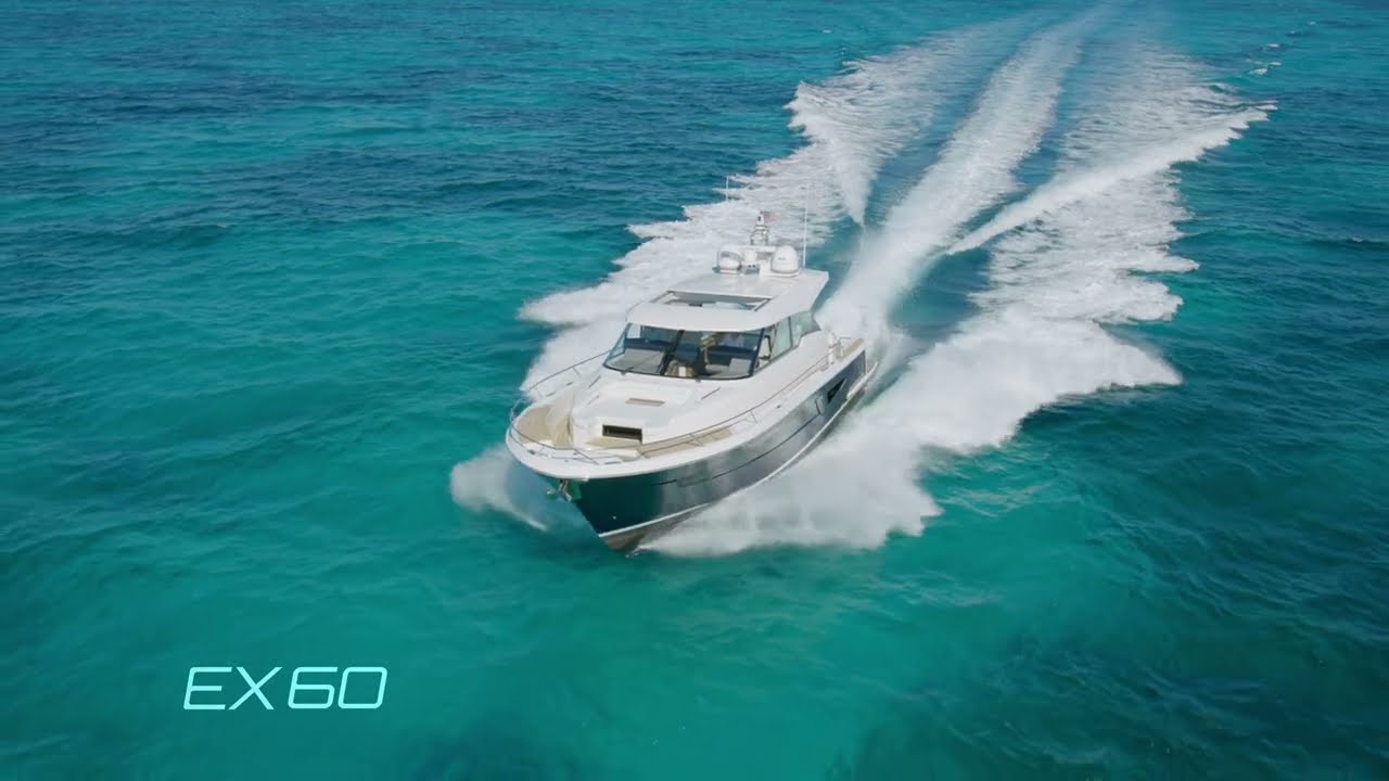 Tiara Yachts EX 60 First Look