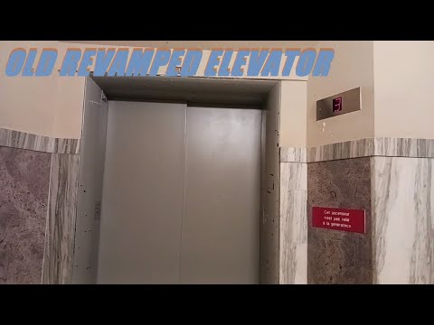 PRETTY ROUGH SERVICE ELEVATOR IN OLD MONTREAL BUILDING