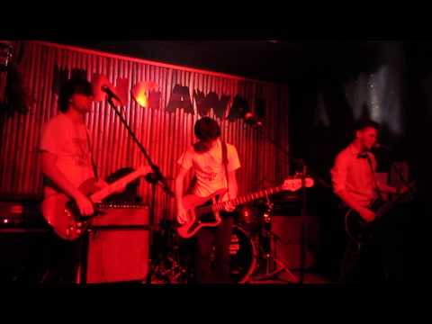 Crosswise Decay - Jesse + The Brews - live @Ungawa Tiki Bar / Surfer Joe