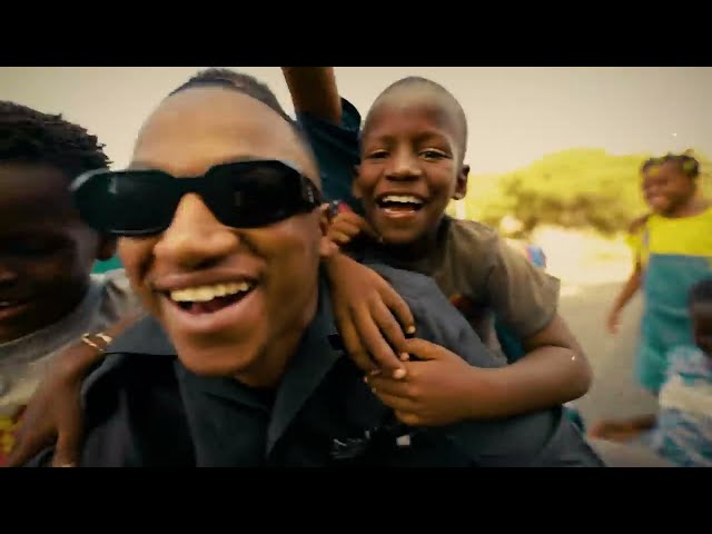 Parler Tout Bas von Bouss ((jetzt ansehen))