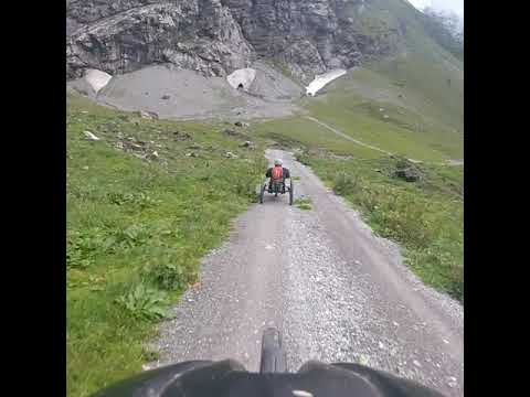 download lagu mp3 mp4 Handbike Offroad, download lagu Handbike Offroad gratis, unduh video klip Handbike Offroad