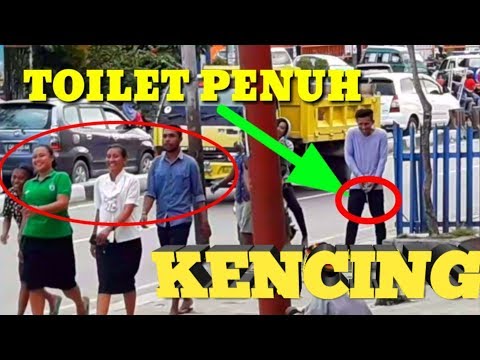 buang-air-pake-botol-dikira-pipis-terngakak