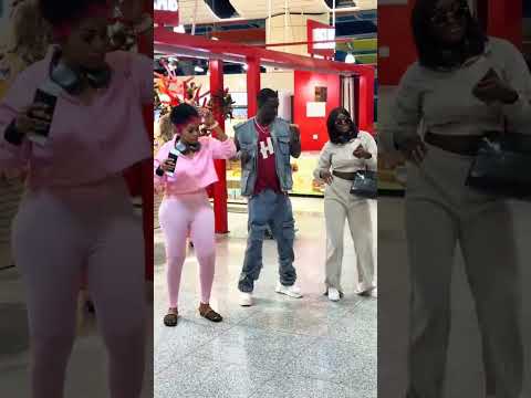Direction Gambie Ak Ibro Nadio Bébé Eva❤️ #viral #duo #shortvideo #fypシ #adamo #duet #dance