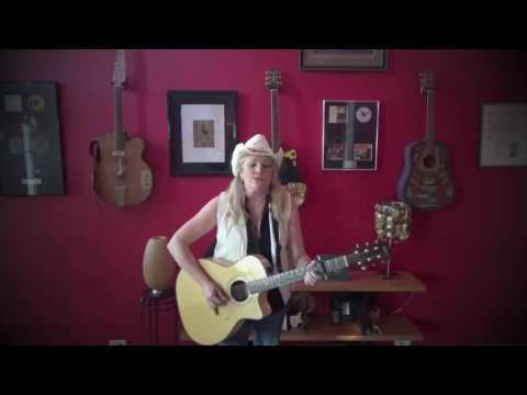 Cathy Richardson :: Landslide :: Fleetwood Mac cover :: Day 5 #Project365