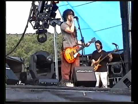 Ece Dorsay - Tutkularin Pesinde- 2000- Single -Solo Gitar : Yavuz Cetin