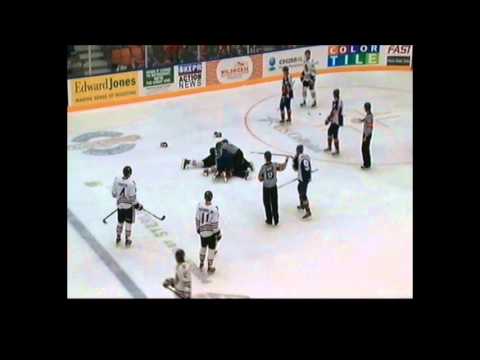 Derrick Pouliot vs Jesse Mychan