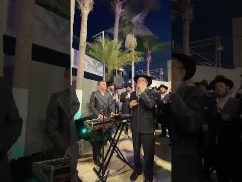 נדיר !! אברהם פריד בחופה - הוא יבנה בית לשמי • עם שמחה אברמציק  ופיני איינהורן מרגש!!