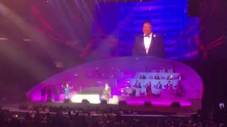 Jumaane Smith with Michael Buble - you’re nobody til somebody loves you!