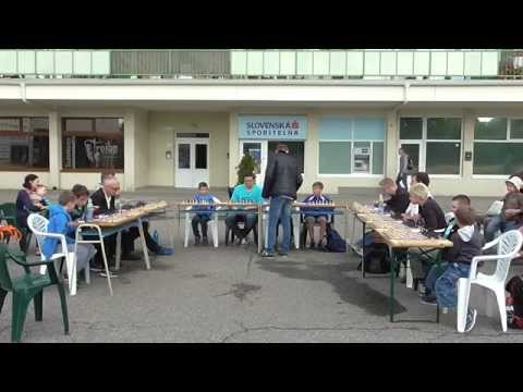 Simultánka s medzinárodným majstrom Zsoltom Rigóm