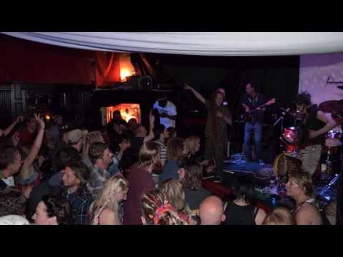 Dubheart meets Countryman Soundsystem live at the Winchester