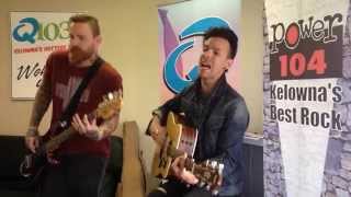 The New Electric Performs &quot;Lifes What You Make It&quot;