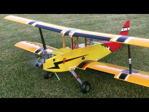 Low and slow bush flying with vintage rc biplane