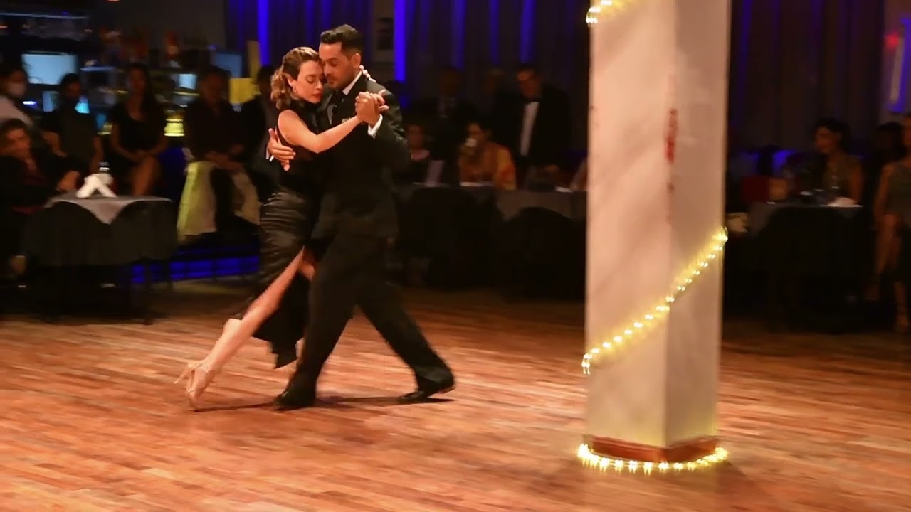 Sebastian Acosta y Laura D'Anna  en Porteño y Bailarin - 3