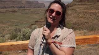 Mindie Lind loves everything about Tacocat @ SASQUATCH! 2016