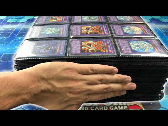Vídeo relacionado con VYYTYYA Archivador Cartas, 24 Hojas 432 Bolsillos, Álbum Cartas con Carga Lateral, Card Binder Doble Cara para Pokémon, Yu-Gi-Oh, MTG, Cartas de Juego (negro)