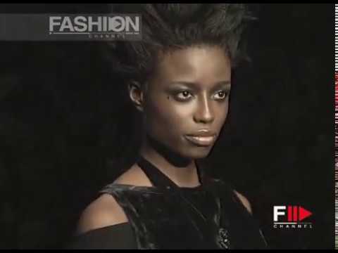 "Romeo Gigli" Autumn Winter 1995 1996 Paris 4 of 6 pret a porter woman by FashionChannel