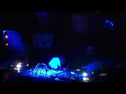 Darkcontroller vs Cryogenic @ Fuck the BPM · Pat & Mel's B-day Bash