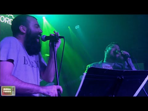 BooYah plays Talking Heads at Arch Street Tavern (4K) - Set 2 - 02.02.2022 - Hartford, CT