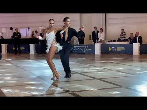 Aleksandra Povzun-Taha Batu Coşar CHA CHA