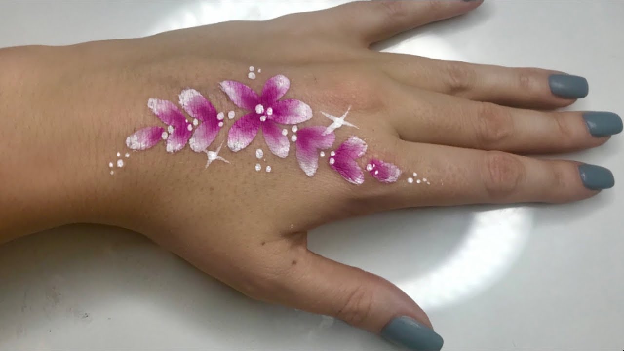 Super Simple Double Dip Flower Face Painting Tutorial