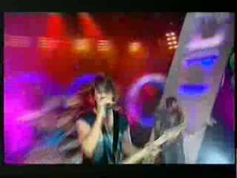 Bodyrockers I like the way you move - Live on Top of the Pops Saturday