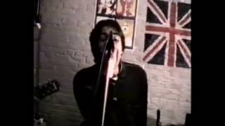 Oasis - All Around The World (1992 Rehearsal) (Full)