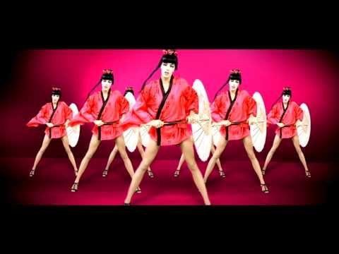 Antonia feat. Tom Boxer - Shake it Mamma (Official HD music video)