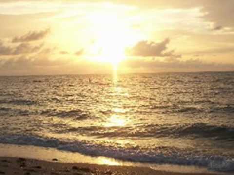 download lagu mp3 mp4 Earl Grant Ebb Tide, download lagu Earl Grant Ebb Tide gratis, unduh video klip Earl Grant Ebb Tide